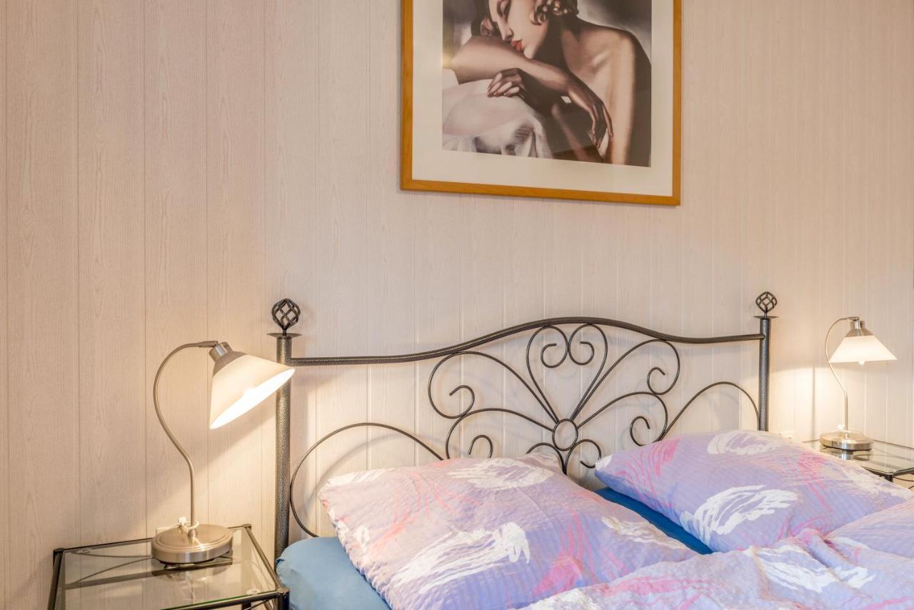 Familienwohnung Haus 18 Иберлинген Экстерьер фото